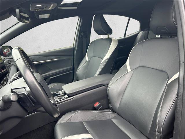 Used 2025 Toyota Camry SE w/ Multimedia Upgrade Package FWD image 21