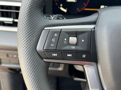 New 2026 Mitsubishi Outlander SE FWD image 38