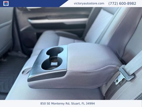 Used 2015 Toyota Tundra SR5 w/ SR5 Upgrade Package AWD/4WD image 53
