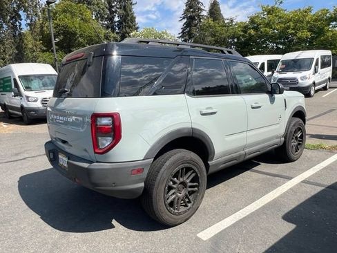 Used 2023 Ford Bronco Sport Outer Banks w/ Tech Package AWD/4WD image 7