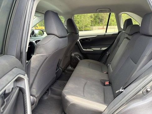 Used 2024 Toyota RAV4 LE FWD image 13