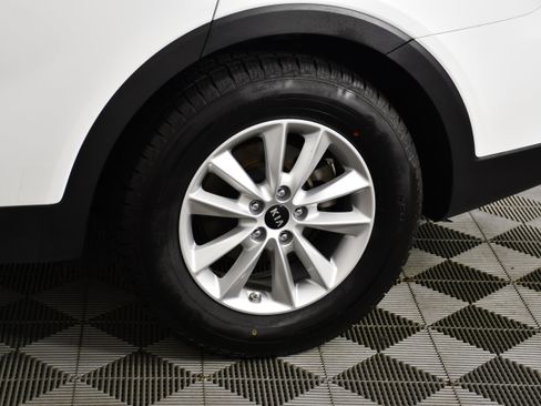 Used 2019 Kia Sorento FWD w/ LX Convenience Package image 49