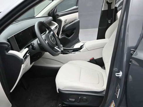 New 2026 Hyundai Tucson SEL Plus AWD/4WD image 16