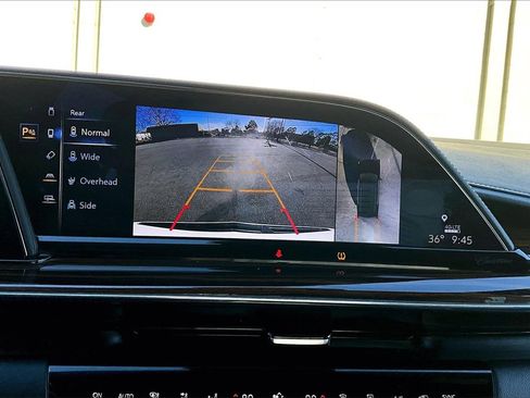 Used 2022 Cadillac Escalade Luxury image 14