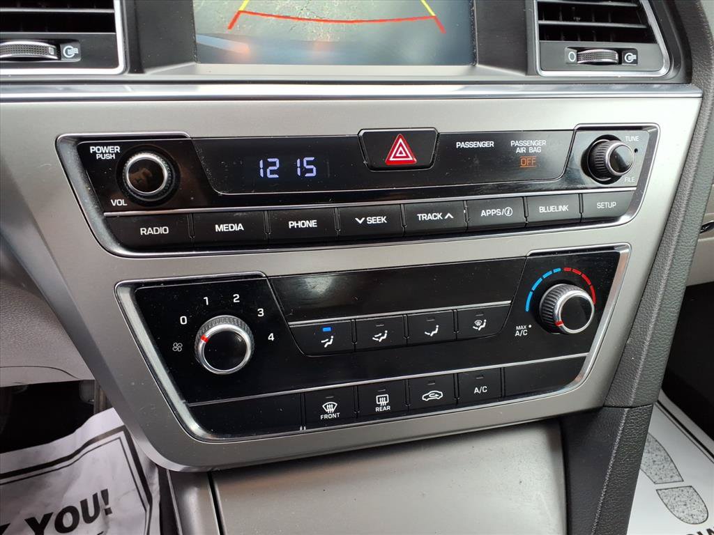 Used 2016 Hyundai Sonata SE FWD image 11