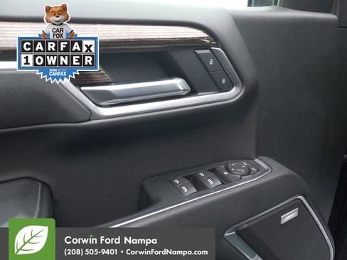 Used 2025 GMC Sierra 1500 Elevation w/ Preferred Package image 11