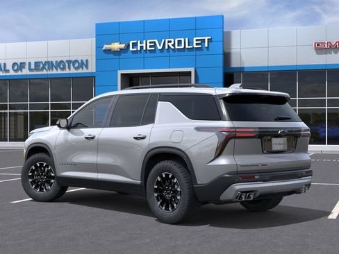 New 2026 Chevrolet Traverse Z71 AWD/4WD image 3