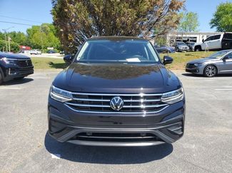 Used 2023 Volkswagen Tiguan SE video 2