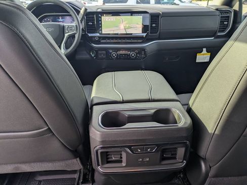 New 2026 Chevrolet Silverado 2500 LTZ w/ LTZ Plus Package AWD/4WD image 30