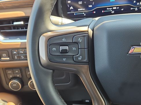 Used 2023 Chevrolet Tahoe High Country AWD/4WD image 21