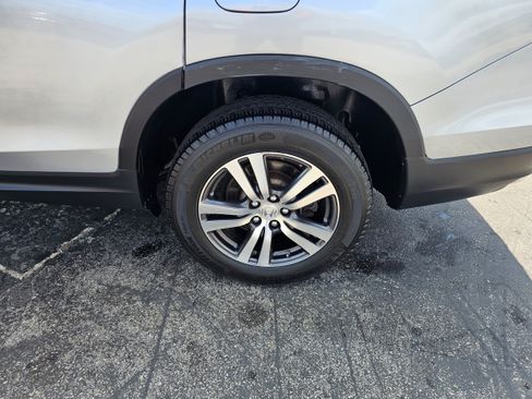 Used 2017 Honda Pilot EX-L image 9