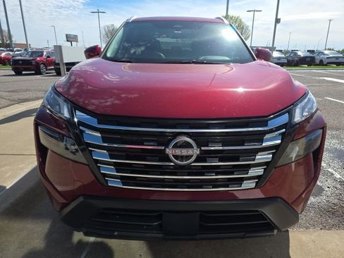 Certified 2025 Nissan Rogue SV w/ SV Premium Package image 2