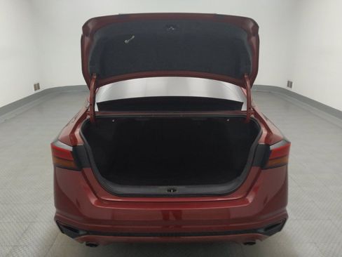 Used 2024 Nissan Altima 2.5 SV w/ SV Premium Package FWD image 29