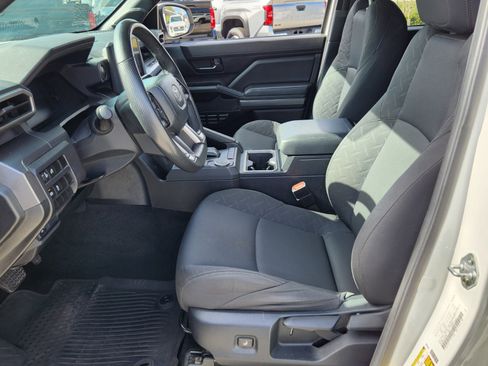 Certified 2024 Toyota Tacoma SR5 image 4