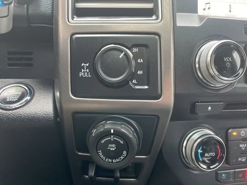 Certified 2018 Ford F150 Limited w/ Trailer Tow Package image 29