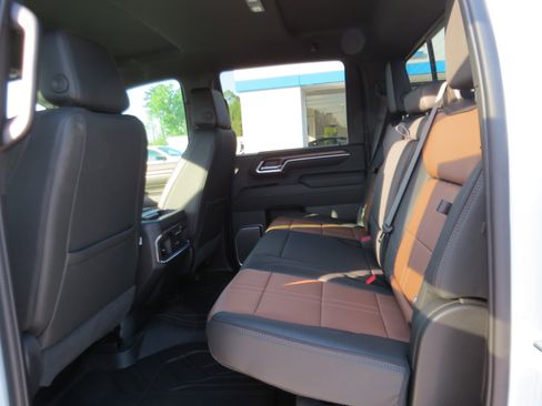 New 2026 Chevrolet Silverado 2500 High Country w/ Technology Package AWD/4WD image 16