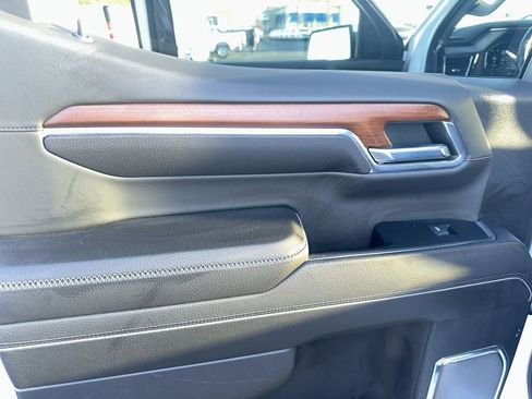 Used 2023 GMC Sierra 1500 Denali w/ Denali Reserve Package image 16