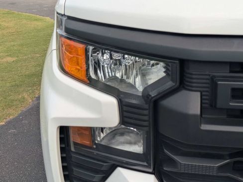 Used 2024 Chevrolet Silverado 1500 Custom RWD image 10