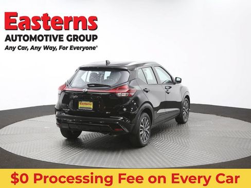 Used 2023 Nissan Kicks SV FWD image 38