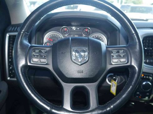 Used 2019 RAM 1500 Big Horn AWD/4WD image 37