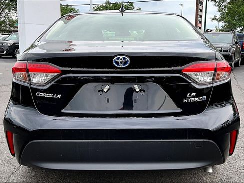 Used 2023 Toyota Corolla LE w/ LE Convenience Package AWD/4WD image 5