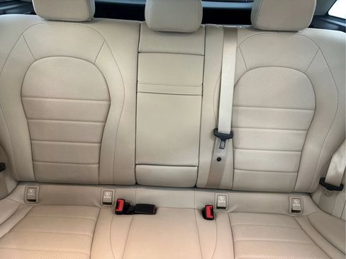 Used 2020 Mercedes-Benz GLC 300 4MATIC image 46