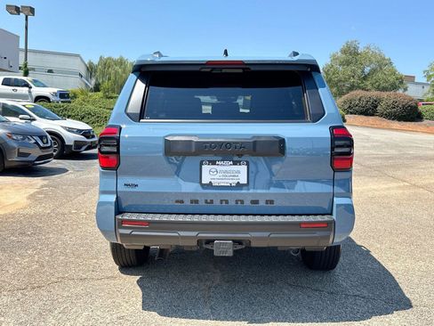 Used 2025 Toyota 4Runner SR5 RWD image 23