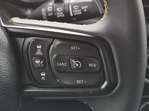 Used 2024 Jeep Wrangler Sport S image 20