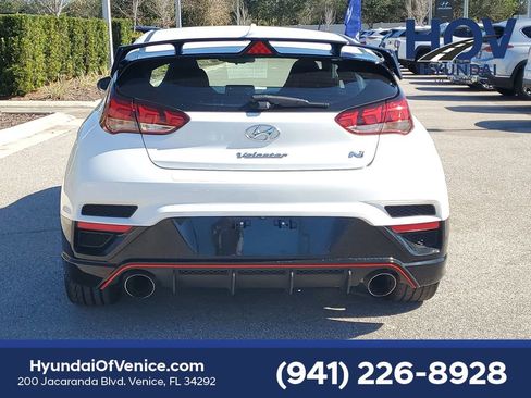 Certified 2021 Hyundai Veloster N image 8
