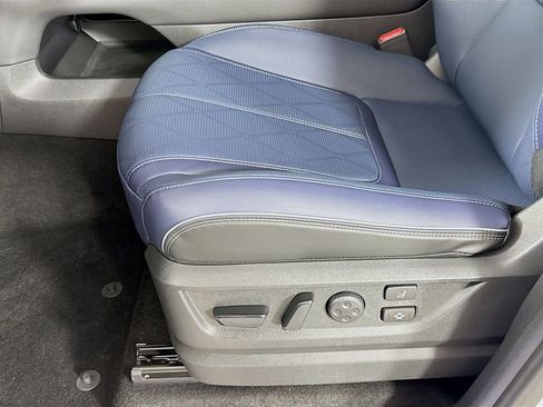 New 2026 INFINITI QX80 4WD w/ Sport Exterior Package image 23