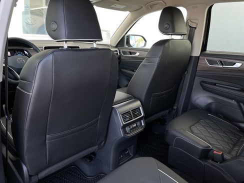 New 2026 Volkswagen Atlas SEL Premium R-Line image 25