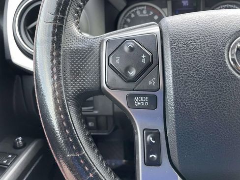 Used 2019 Toyota Tacoma SR5 image 31