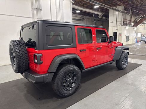 Used 2023 Jeep Wrangler Unlimited w/ Cold Weather Group image 8