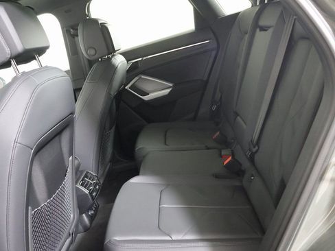 New 2025 Audi Q3 2.0T Premium image 22