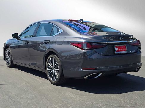 Used 2022 Lexus ES 350 w/ Premium Package FWD image 5