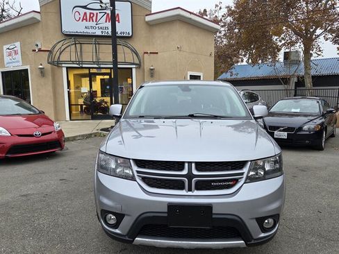 Used 2019 Dodge Journey GT AWD/4WD image 2