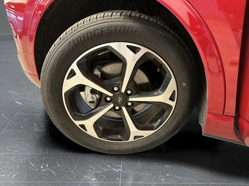 Certified 2025 Ford Escape ST-Line Elite image 37