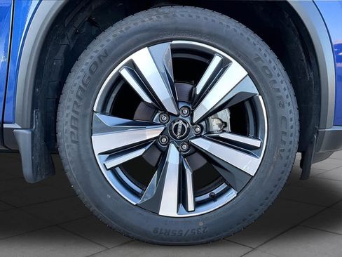 Used 2023 Nissan Rogue SL AWD/4WD image 11