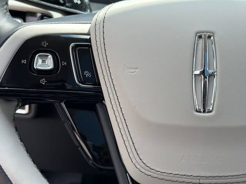 New 2026 Lincoln Aviator 2WD w/ Jet Appearance Package image 31