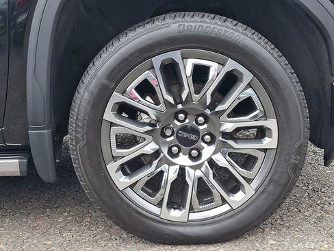 Certified 2023 GMC Sierra 1500 Denali Ultimate AWD/4WD image 8
