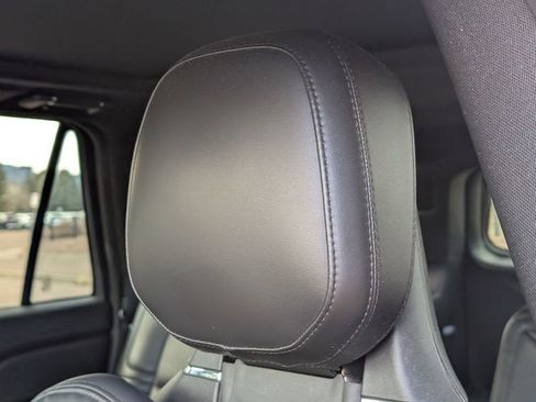 Used 2021 Lincoln Navigator L Reserve w/ Luxury Package image 13