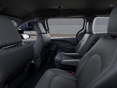 New 2026 Chrysler Pacifica Select w/ S Appearance Package AWD/4WD image 23