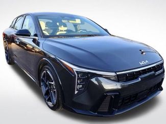 Used 2025 Kia K4 GT-Line w/ GT-Line Premium Package video 2