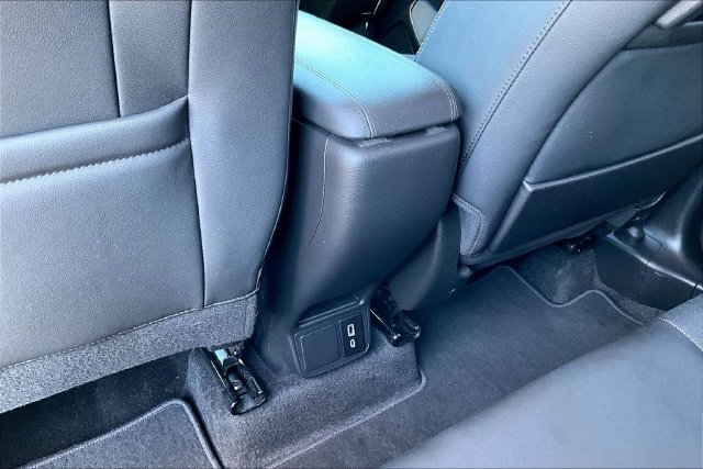 Used 2023 Buick Encore GX Select w/ Sport Touring Package FWD image 10