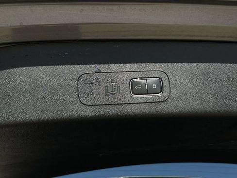 Used 2023 Lincoln Aviator Reserve w/ Equipment Group 201A image 32