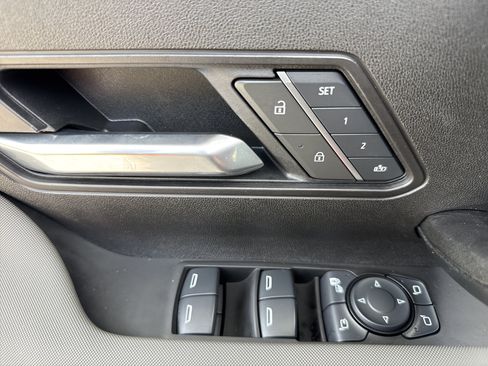 Used 2025 GMC Hummer EV 3X AWD/4WD image 15
