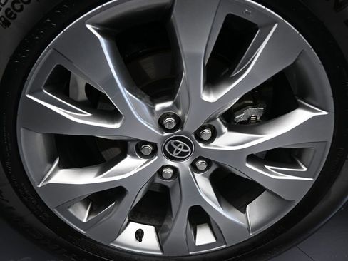 Used 2025 Toyota Grand Highlander AWD Hybrid image 44