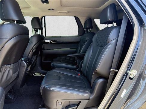 Certified 2021 Hyundai Palisade Limited w/ Cargo Package FWD image 18
