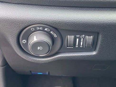 New 2026 Chrysler Pacifica Limited w/ S Appearance Package image 27