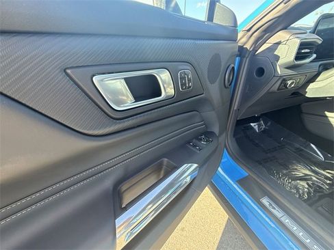 Used 2024 Ford Mustang Premium image 13